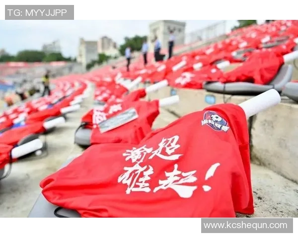 重庆足球队心理素质引发热议球迷与专家各执己见分析争论